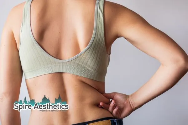 Learn how to reduce and remove love handles Welford on Avon Call our team today!